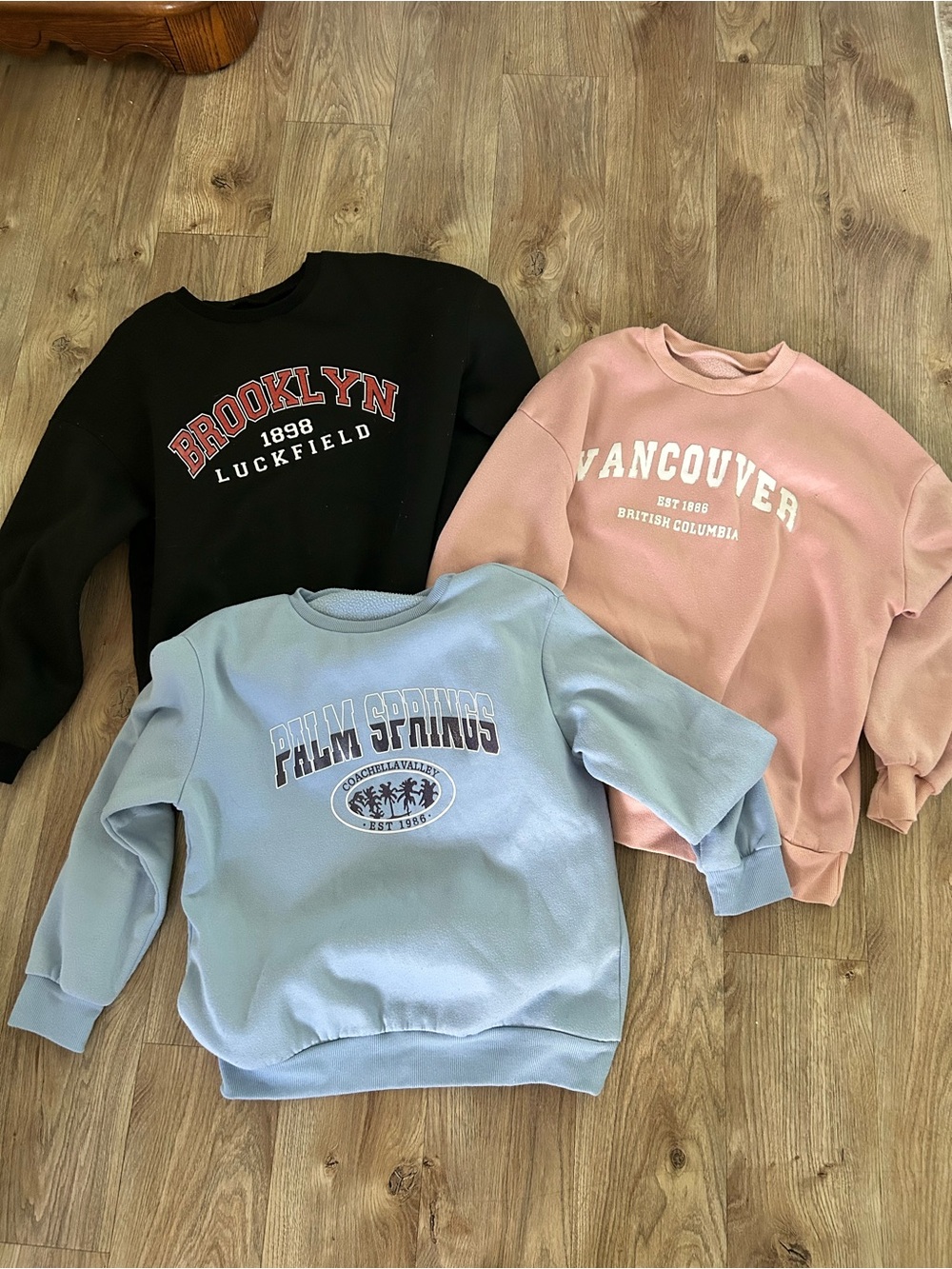 Crewneck Sweatshirt bundle 🚨
